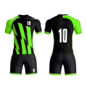 Vente directe de l'usine Uniformes de football pour hommes et femmes Style d'ensemble de vêtements de sport en polyester 100% - Product Image 1