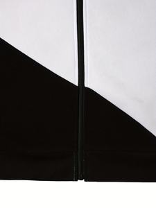 Abrigo con capucha de manga larga para hombre Impresión simple Tamaño personalizado Tejido artesanal Fábrica al por mayor de alta calidad - Product Image 3