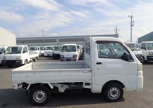 ¡Precio Económico! Camioneta HIJET S500P 2WD 2017 Usada, Volante a la Derecha - Product Image 5