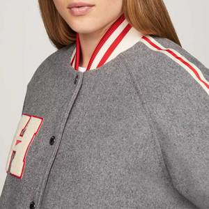 Blousons universitaires classiques personnalisés marron et crème 2025 pour hommes et femmes – Vêtements d'extérieur de baseball stylés et rétro - Product Image 5