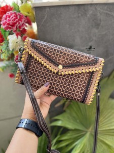 New Arrival Hand Tooled Carving Leather Clutch <b>Phone</b> Case Stylish Multi Uses Western Leather Wallet Women's Multi Uses Clutch - Product Image 4
