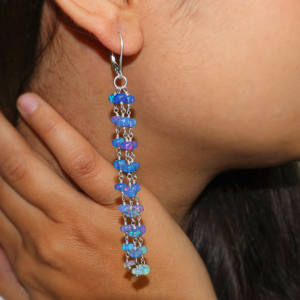 Boucles d'oreilles pendantes à 3 lignes en opale bleue Bijoux en pierre de naissance en argent sterling 925 Cadeau de mariage/fête à la mode pour femme mère/soeur/femme - Product Image 3