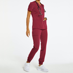 Ensembles de gommage hospitalier en polyester spandex confortable de haute qualité OEM avec logo personnalisé et fusion sans couture pour hommes femmes soins infirmiers - Product Image 4