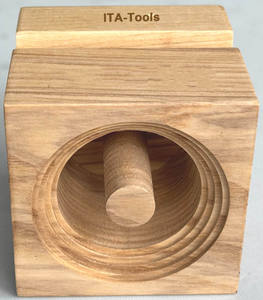 Support de téléphone cube en bois de frêne d'Amérique du Nord ITA Tools 75x75x75mm sans batterie ni amplificateur - Product Image 1