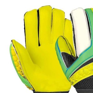 Gants de gardien de but légers de nouveau style à des fins de match et d'entraînement Design et logo personnalisés - Product Image 4