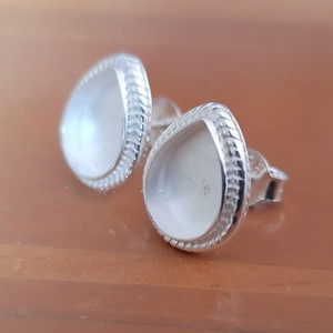 2025เครื่องประดับแบบทำมือสำหรับ925ต่างหูรูปลูกแพร์สีเงินสเตอร์ลิง4x6มม. การตั้งค่าโพสต์ต่างหูแฮนด์เมดฐานแกนคอลเล็ต - Product Image 2