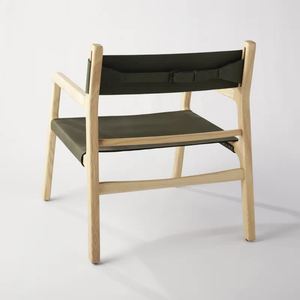 Silla de comedor con brazos, hecha de madera maciza de teca con asiento y respaldo de cuero, color madera natural, para uso en interiores y exteriores. - Product Image 3