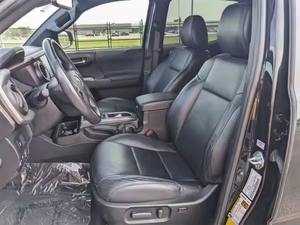 2021 pour Toyota Tacoma Top Notch utilisé personnalisé avec support OEM - Product Image 2