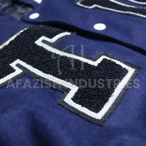 Chaquetas universitarias bordadas con estampado personalizado de alta calidad, chaqueta de béisbol personalizada para hombre, chaqueta Varisty de gran tamaño - Product Image 6