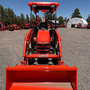 รถแทรกเตอร์ขนาดเล็กคุณภาพสูง Kubota B26 24 แรงม้า ขับเคลื่อน 4 ล้อ พร้อมรถตักและรถขุดหลัง ราคาประหยัด - Product Image 1