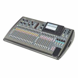 Behringer X32 وحدة التحكم في الصوت الرقمي بالأداء المباشر من نوع Behringer X32 خلاط صوت رقمي مع تحكم إيثرنت - Product Image 2