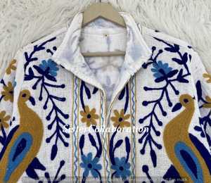 Veste à col rond 100% coton vintage bohème brodée Suzani, respirante, écologique, infroissable, teinte, printemps/hiver - Product Image 3