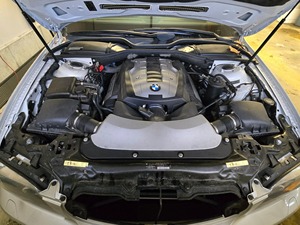 2008 B-M-W- 750L-i - Product Image 6