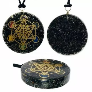 Pendentif orgonite en cristal de tourmaline noire de qualité supérieure pour la méditation et la protection Approvisionnement dans le monde entier disponible - Product Image 2