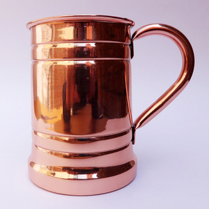 Artisanat indien à bas prix tasse en cuivre poli en relief avec poignée en cuivre pour l'eau potable avec finition de haute qualité - Product Image 4