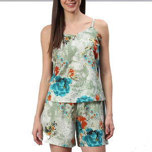 Top Pick Nueva llegada Mujeres Top sin mangas y pantalones cortos Conjunto Logotipo de marca Impreso Mejores mujeres Sin mangas Top y pantalones cortos Conjunto - Product Image 1