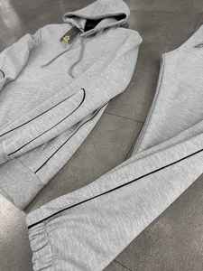 Vêtements de sport décontractés légers pour hommes Veste zippée et pantalon de jogging pour l'entraînement - Product Image 2