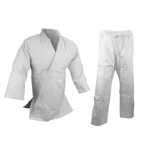 Uniforme de judo de haute qualité pour hommes, nouvelle arrivée, uniforme de karaté personnalisé, uniforme d'entraînement en coton et polyester, uniforme de BJJ - Product Image 1