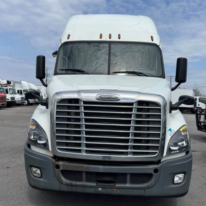 อัตราส่วนลดราคา รถบรรทุก Freightliners Cascadias 113 Sleeper Semi Truck ปี 2020 แบบมีห้องนอนในตัว 72 นิ้ว 450 แรงม้า เกียร์อัตโนมัติ - Product Image 3