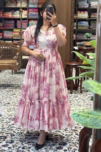 Maxi spécial été avec une belle avec un imprimé floral captivant - Product Image 5