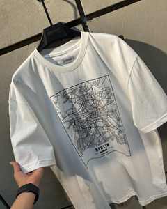 T-shirts personnalisés en coton Supima lourd de qualité luxe OEM Graphic Oversize-t Shirt pour hommes - Product Image 4