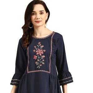Nueva Kurta / Kurti Multicolor para Mujer en Rayón con Función de Secado Rápido y Bordado - Product Image 1