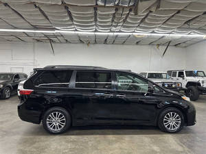 Siena XLE 2019, minivan 8 places, 4 portes - Product Image 6