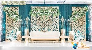 Arche de mariage tendance de designer, panneaux de type arche dorée magnifiques pour la scène de mariage, configuration de scène musulmane Walima pour le couple - Product Image 2