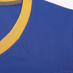 Top court en maille respirante col en V personnalisé Chemises de football américain Maillot de football américain cousu en sublimation complète - Product Image 3