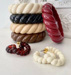 Fashionable <b>Resin</b> Bangles with Embedded <b>Stones</b>, Shells and Dried Leaves for Unique Artistic Gift or Boutique Use - Product Image 1