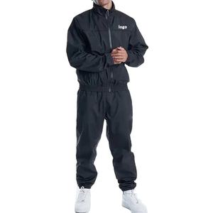 Bomber de couleur noire personnalisée coupe-vent fermeture éclair imperméable noir brillant col montant pantalon évasé survêtement en nylon pour hommes 2026 - Product Image 1