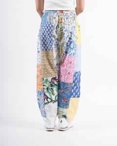 Vente en gros de pantalons harem patchwork toutes saisons avec taille élastique vêtements de festival d'été pour femmes et hommes avec poches - Product Image 5