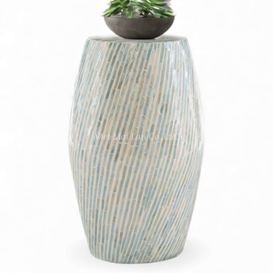 Taburetes Hechos a Mano con Incrustaciones de Nácar de Primera Calidad, Diseño Decorativo para Apartamentos y Hogares - Product Image 2