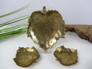 Ensemble de 3 bols décoratifs en forme de feuille pour la présentation de noix, de bonbons et de fruits secs, élégant centre de table et décoration d'intérieur - Product Image 4