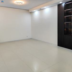 Azulejos de Cerámica Modernos de Lujo Ligero, Color Crema, 600x1200, Acabado Suave, Aspecto de <span class=keywords><strong>Microcemento</strong></span>, Antideslizantes, Resistentes al Desgaste, para Baño, Foshan - Product Image 4