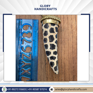 Proveedor mayorista listado superior que vende colgante de joyería de cuerno con forma de cuerno de nuevo diseño elegante de la más alta calidad a la venta - Product Image 3