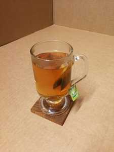 จานรองแก้ววอลนัททรงสี่เหลี่ยมสไตล์คลาสสิกหรูหราสำหรับใช้ในบ้านแปลงการตกแต่งห้องนั่งเล่นของคุณด้วยเสื่อและแผ่นรองจานลดราคาสุดหรูเหล่านี้ - Product Image 6