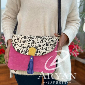 Bolso Bandolera de Cuero Reciclado Estilo Occidental, Bolso de Mano de Cuero con Estampado Animal y Borla de Alta Calidad, Bolso Cruzado para Mujer - Product Image 1