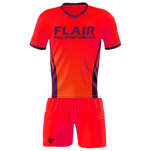 Kits de football rétro conçus sur mesure Uniformes de maillot de football pour enfants de haute qualité pour hommes - Product Image 2