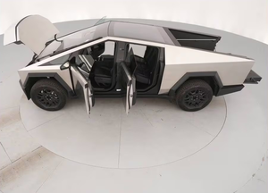 2024 Tesla Cybertruck 4dr Crew Cab AWD SB électrique DD - Product Image 6