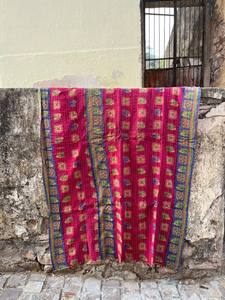 Colcha Reversible Kantha de Algodón Indio – Cubrecama Acolchado a Mano Suave para Decoración del Hogar y Dormitorio - Product Image 4