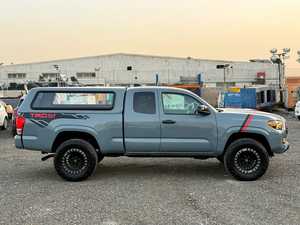 TOYOTA TACOMA TRD 2020 NEUF 35000KM 2 PLACES 4 CYLINDRES 399HP TRANSMISSION AUTOMATIQUE - Product Image 5
