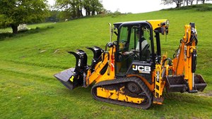 อะไหล่เครื่องยนต์ดีเซลคุณภาพสูงสำหรับรถตักล้อยาง JCB 1CXT รุ่นแบคโฮลอเดอร์ ประกอบด้วยมอเตอร์ปั๊มเกียร์ PLC แรงบิดสูง - Product Image 3