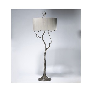 Lampadaire en aluminium avec abat-jour de tambour blanc et ampoule LED E27 incluse pour la maison, l'hôtel et le restaurant - Product Image 1