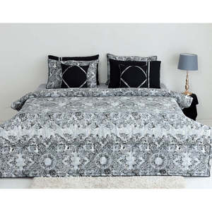 Safeena <b>King</b> <b>Size</b> Comforter Set - Product Image 1