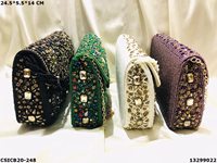 Pochette de soirée de styliste faite à la main