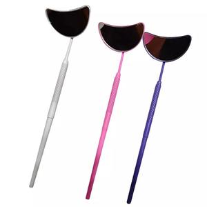 2022 Extension de cils de qualité supérieure, miroir en forme de lune avec poignée, nouveau miroir en forme de cils pour l'entretien - Product Image 1