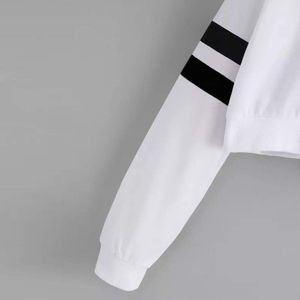 เสื้อฮู้ดครอปท็อปสำหรับผู้หญิง OEM ผ้าโพลีเอสเตอร์/คอตตอนผสม โลโก้ด้านหน้า เนื้อผ้านุ่ม ระบายอากาศได้ดี สไตล์ลำลอง รับทำโลโก้ตามสั่ง ขายส่งทั่วโลก แบรนด์ดัง - Product Image 6