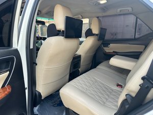 Para FJ Cruiser VX SUV 6 Asientos Volante a la Izquierda Full Equipamiento 2023 100% Perfecto Sin Accidentes - Product Image 4