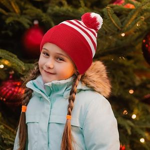 Bonnet en tricot élégant, nouvelle mode, matériau chaud et doux, parfait pour les voyages en plein air, confort hivernal et look moderne - Product Image 5